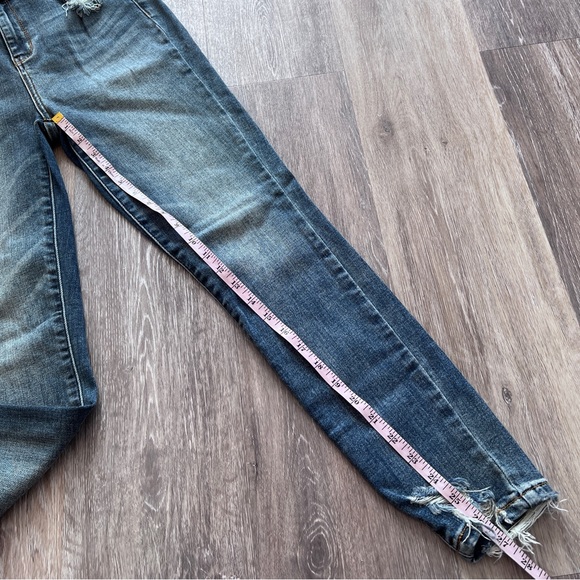 Judy blue high rise skinny jeans - Picture 3 of 6